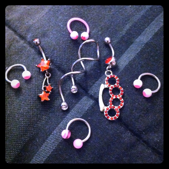 🌟NEVER WORN Navel ring bundle!💎