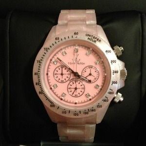 🔥REDUCED🔥👀💋🎀TOY WATCH. NWT.
