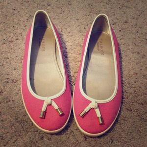Pink Talbots flats! Perfect for summer ☀