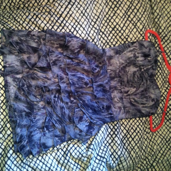 Strapless Guess ruffle dress