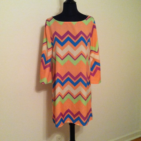 M, L Neon Pink Chevron Dress - Picture 1 of 1