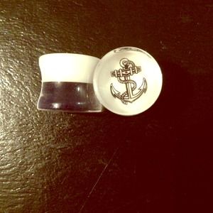 9/16ths new double-sided anchor plugs