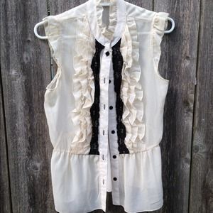 🚫SOLD🚫Tan sheer ruffle top