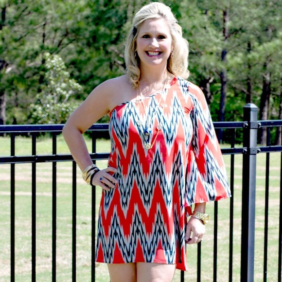 S, M, L Aztec Chevron Dress - Picture 1 of 1