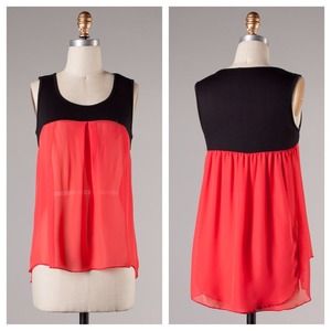 ***SOLD***L Coral Color Block Top