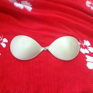 !!!!!SOLD!!!!! Sticky strapless bra !!