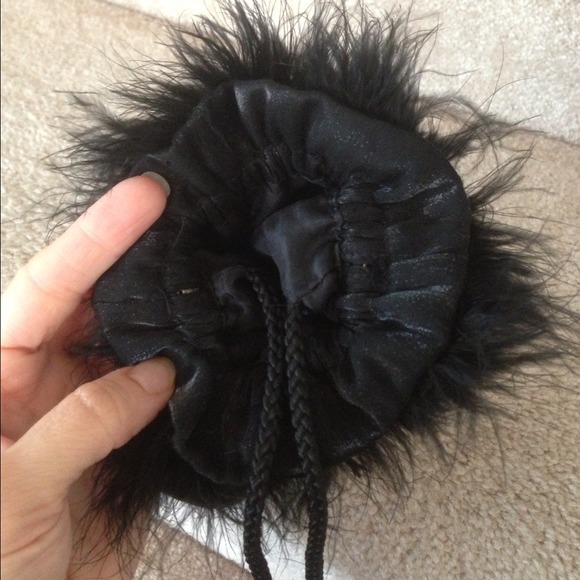 Shimmery black purse/bag - Picture 3 of 3