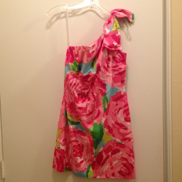 SOLD Lilly Pulitzer First Impressions Dress