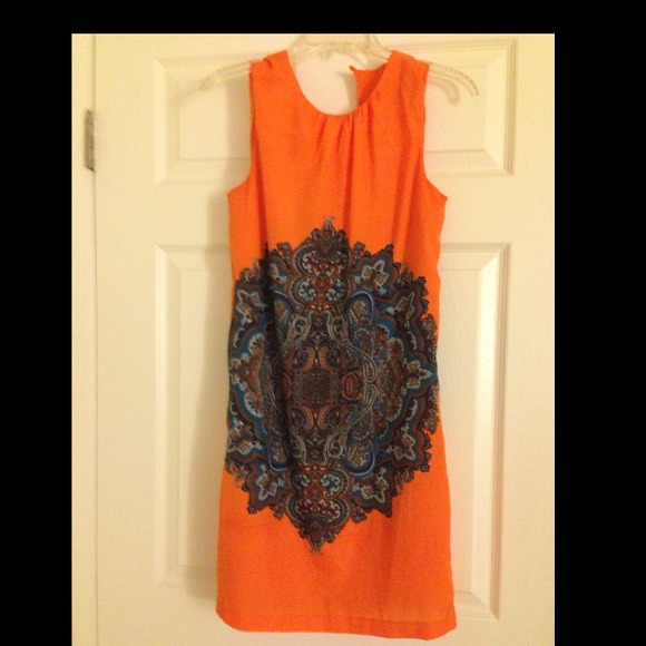 Zara dress - Picture 2 of 4