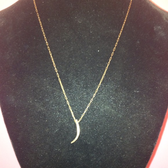 *SOLD!* necklaces - Picture 2 of 2