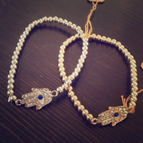 Sapphire evil eye stretch bracelet❤ - Picture 1 of 1