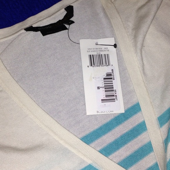 BCBG baby blue strip top - Picture 2 of 3