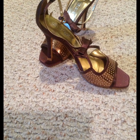 Sandals😃 - Picture 3 of 4