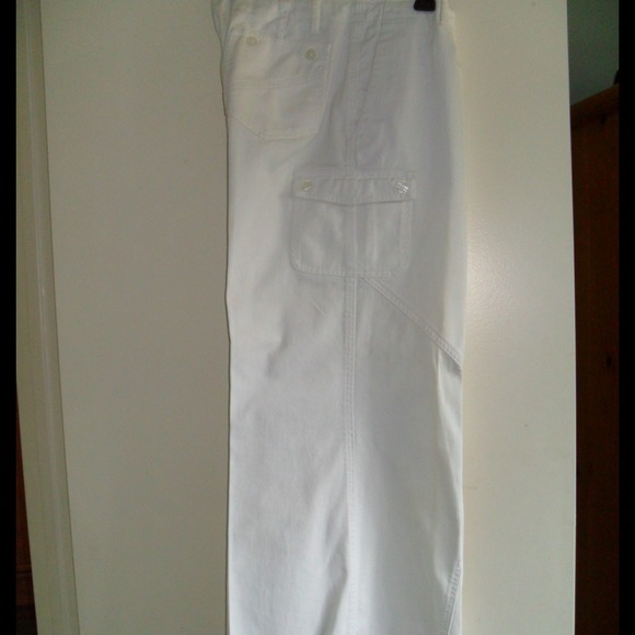 Newport News Jeanology Collection