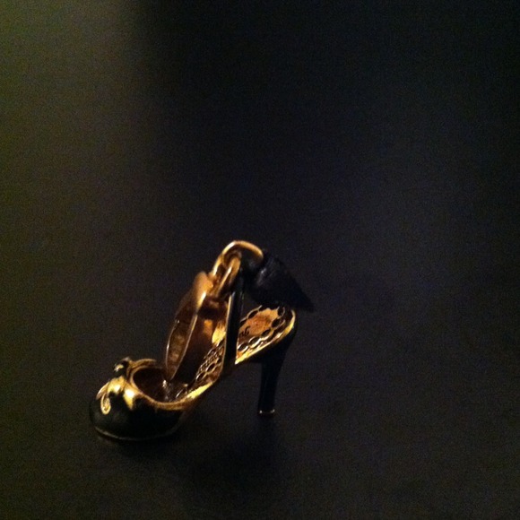 Authentic Juicy Couture Pump Charm
