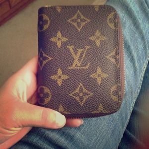 Inspired lv wallet