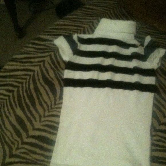 Black and white turtleneck style tee