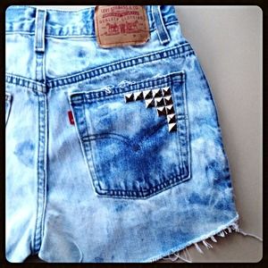 High Waisted Acid Wash Studded Shorts