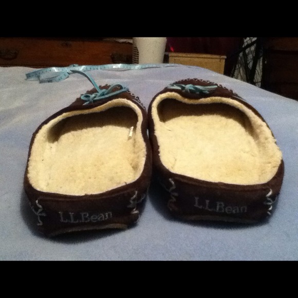 💚SOLD💚 LL Bean Suede & Lambswool Slippers Medium - Picture 3 of 3