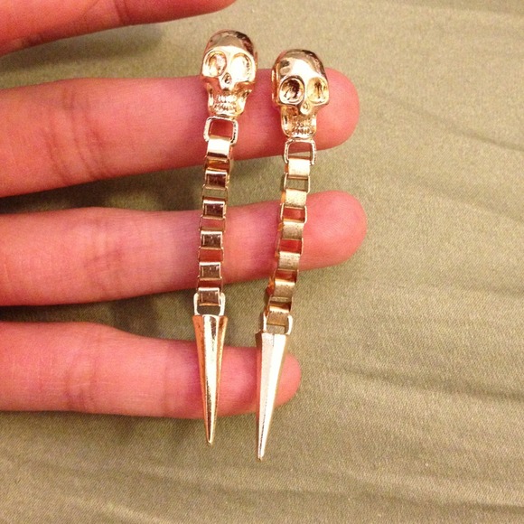 ⛔️ SOLD Gold Color Skeleton Earrings⛔️