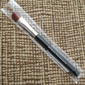 HOLD! BareMinerals Contour Shadow Brush