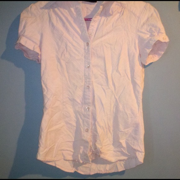 🎉Pink Button Up Shirt