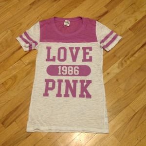 *SOLD* Victoria Secret PINK t-shirt