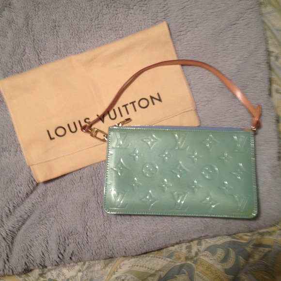 Sold. Authentic Louis Vuitton Lexington vernis bag