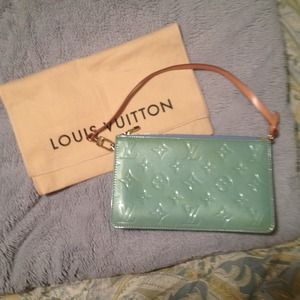 Sold. Authentic Louis Vuitton Lexington vernis bag