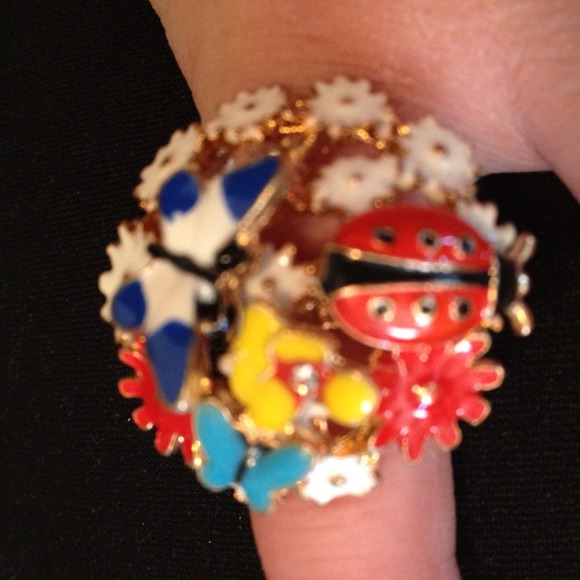 Make an Offer! Beautiful LadyBug Ring - Picture 2 of 3
