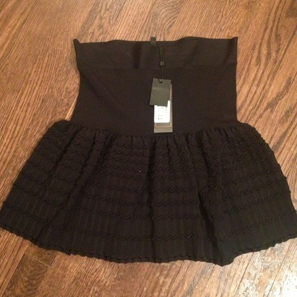 Sold. BCBG  skirt from saks. Size large. Very cute