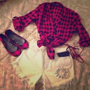 Plaid & perfume <3