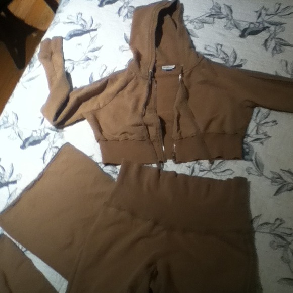Mimi Maternity sweatsuit👶👶👶