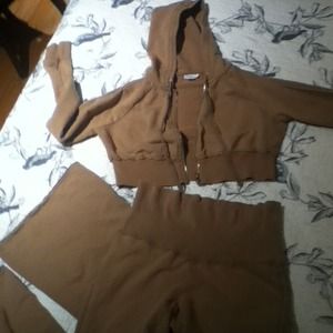 Mimi Maternity sweatsuit👶👶👶