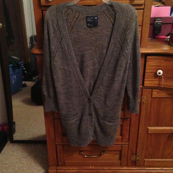 American Eagle cardigan