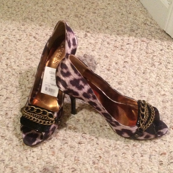 Guess heels - Picture 2 of 3