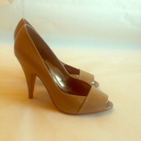 Aldo Chic Peeptoes - Preloved