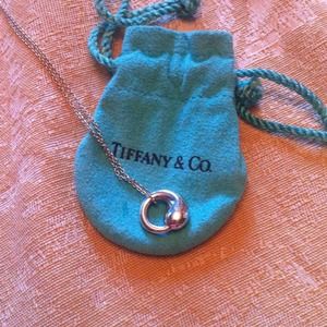 Tiffany Elsa Peretti Circle Charm necklace