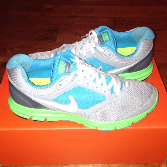 RESERVE @mrsrich504 Nike Lunarfly+2