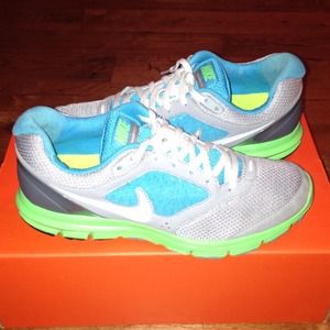 RESERVE @mrsrich504 Nike Lunarfly+2