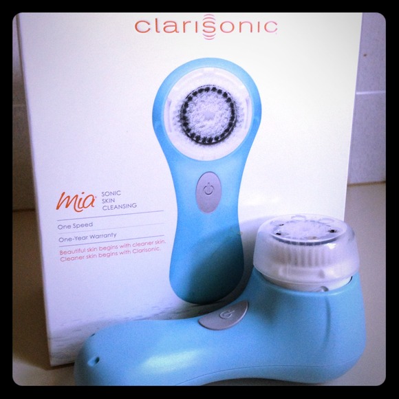 Sold 🌟Clarisonic Mia - Picture 1 of 2
