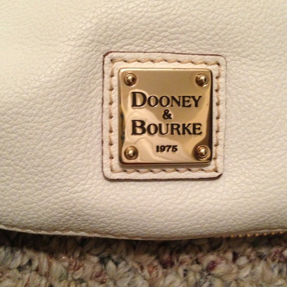 Dooney & Bourke Purse PRICE REDUCED!! - Picture 2 of 4