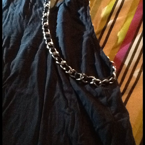 Top - Picture 3 of 3