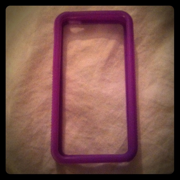 iPhone 4S/4 Purple Bumper! - Picture 1 of 2