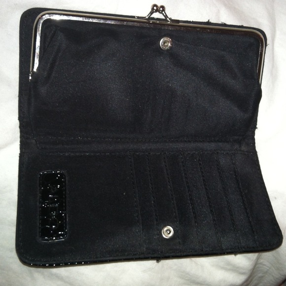 Black Aldo Snakeskin Wallet! - Picture 4 of 4