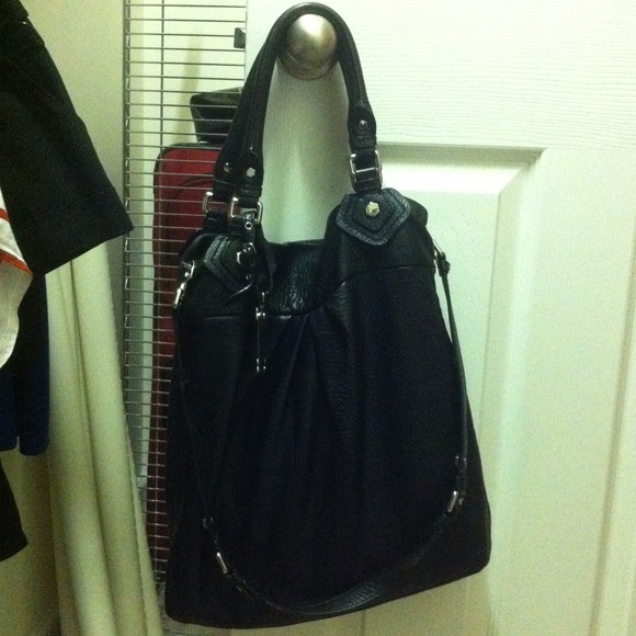 Authentic black Marc Jacobs shoulder bag - Picture 1 of 4
