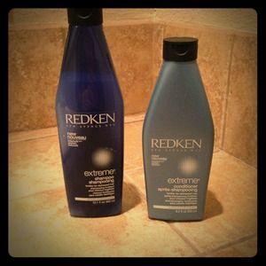 ❌Sold❌Redken extreme shampoo and conditioner