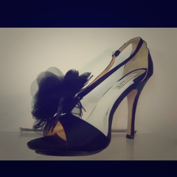 Badgley Mischka Kiwi shoes.