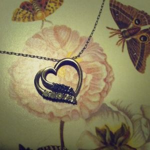 ❤ Necklace REAL silver (925) and small diamonds!