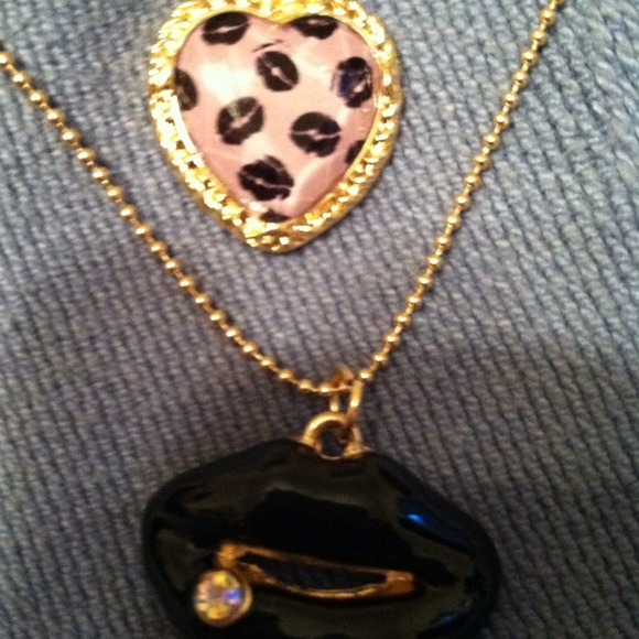 SOLD - Picture 2 of 4